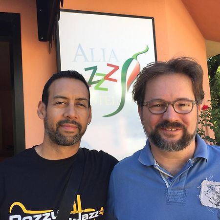 Aliajazz - B&B Hotel - كاستروفيلاري المظهر الخارجي الصورة